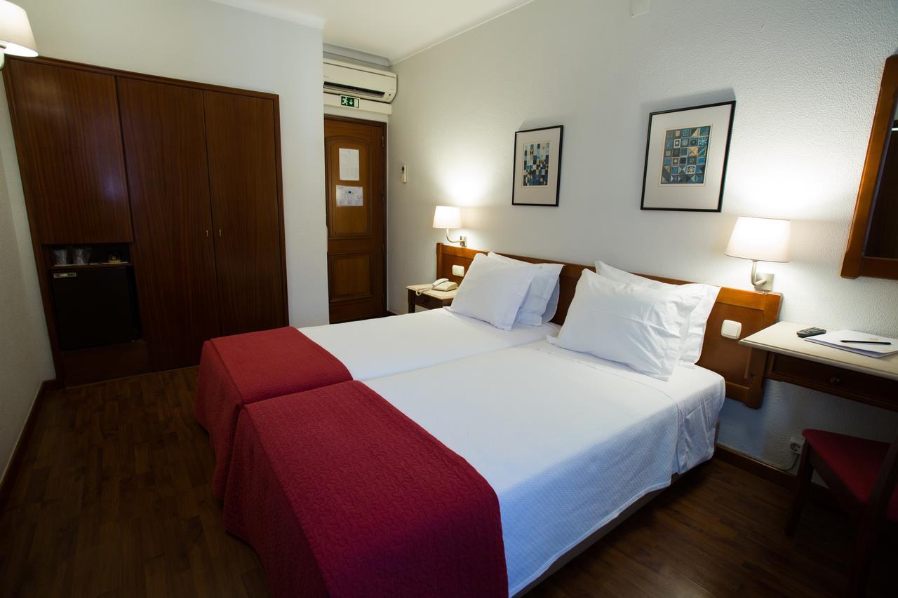 Hotel Solaris Setúbal Esterno foto