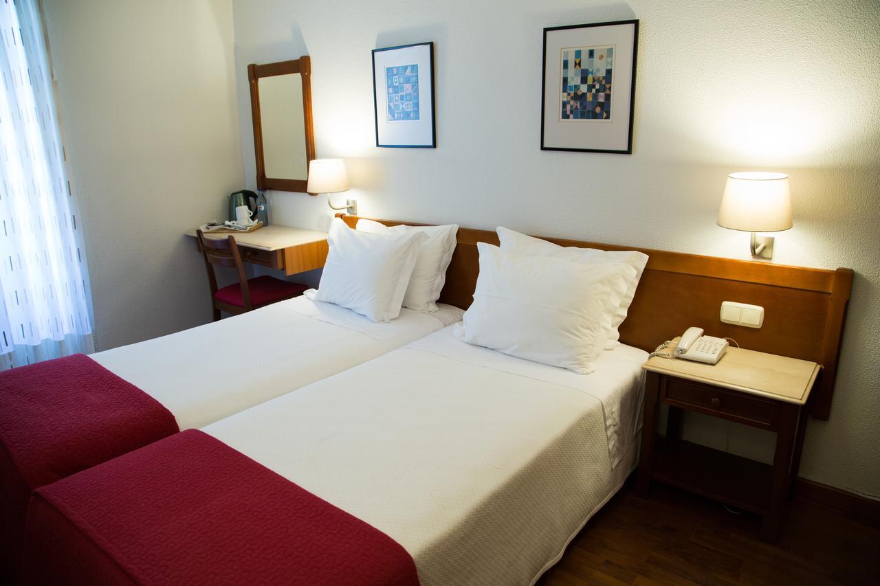 Hotel Solaris Setúbal Esterno foto